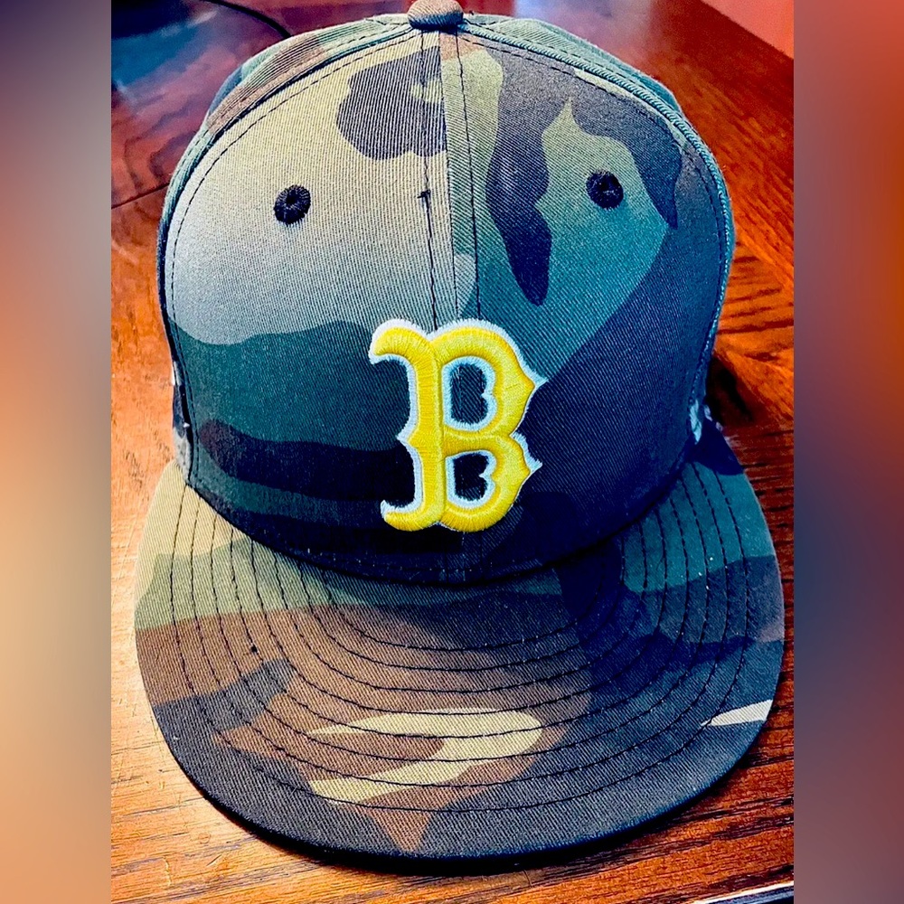 New Era MLB Boston Red Sox 2007 World Series Gold 59FIFTY Fitted, Size 7 3/8